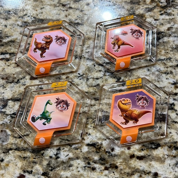 Disney Infinity 3.0 Good Dinosaur Power Disks - Picture 1 of 1